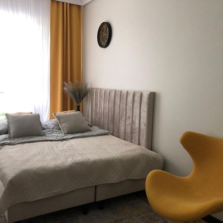 Komfortowe Apartamenty Kielce Klonowa ,Ogrodek, Garaz Podziemny, Samodzielne Wejscie Na Kod 24H Exterior photo