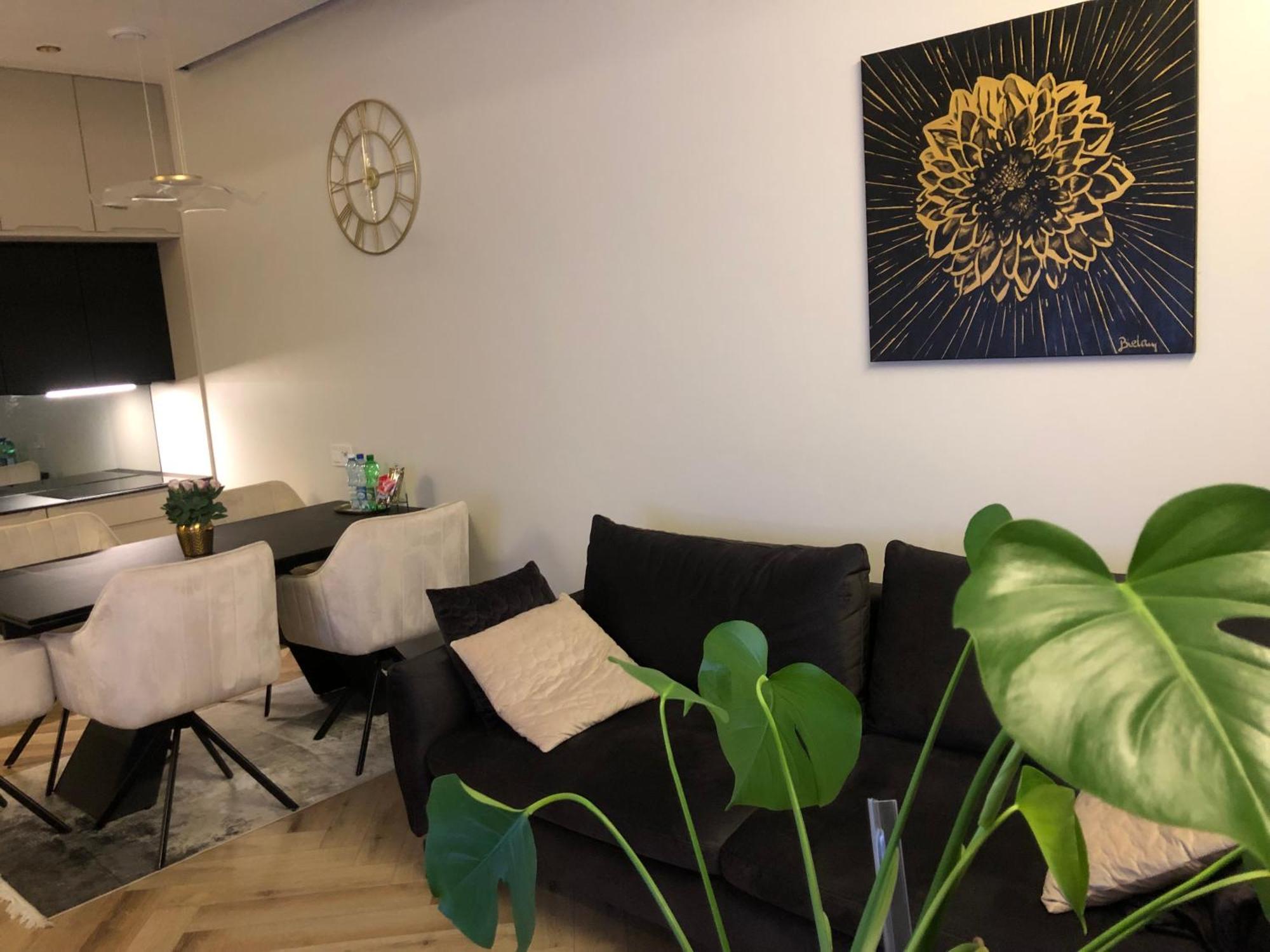 Komfortowe Apartamenty Kielce Klonowa ,Ogrodek, Garaz Podziemny, Samodzielne Wejscie Na Kod 24H Exterior photo