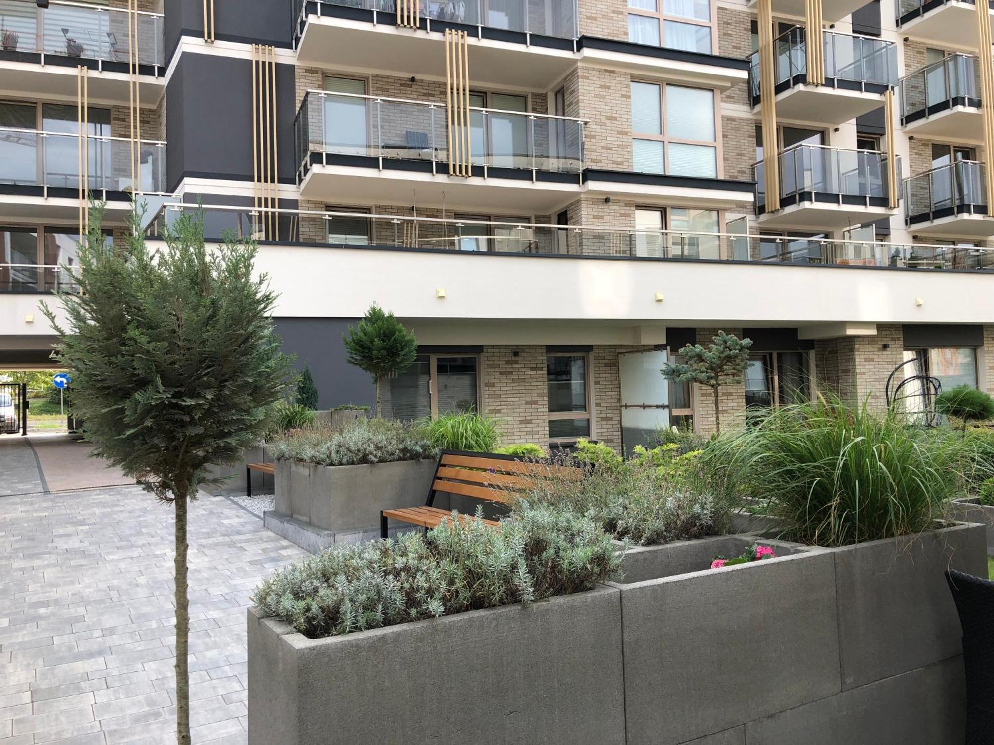 Komfortowe Apartamenty Kielce Klonowa ,Ogrodek, Garaz Podziemny, Samodzielne Wejscie Na Kod 24H Exterior photo