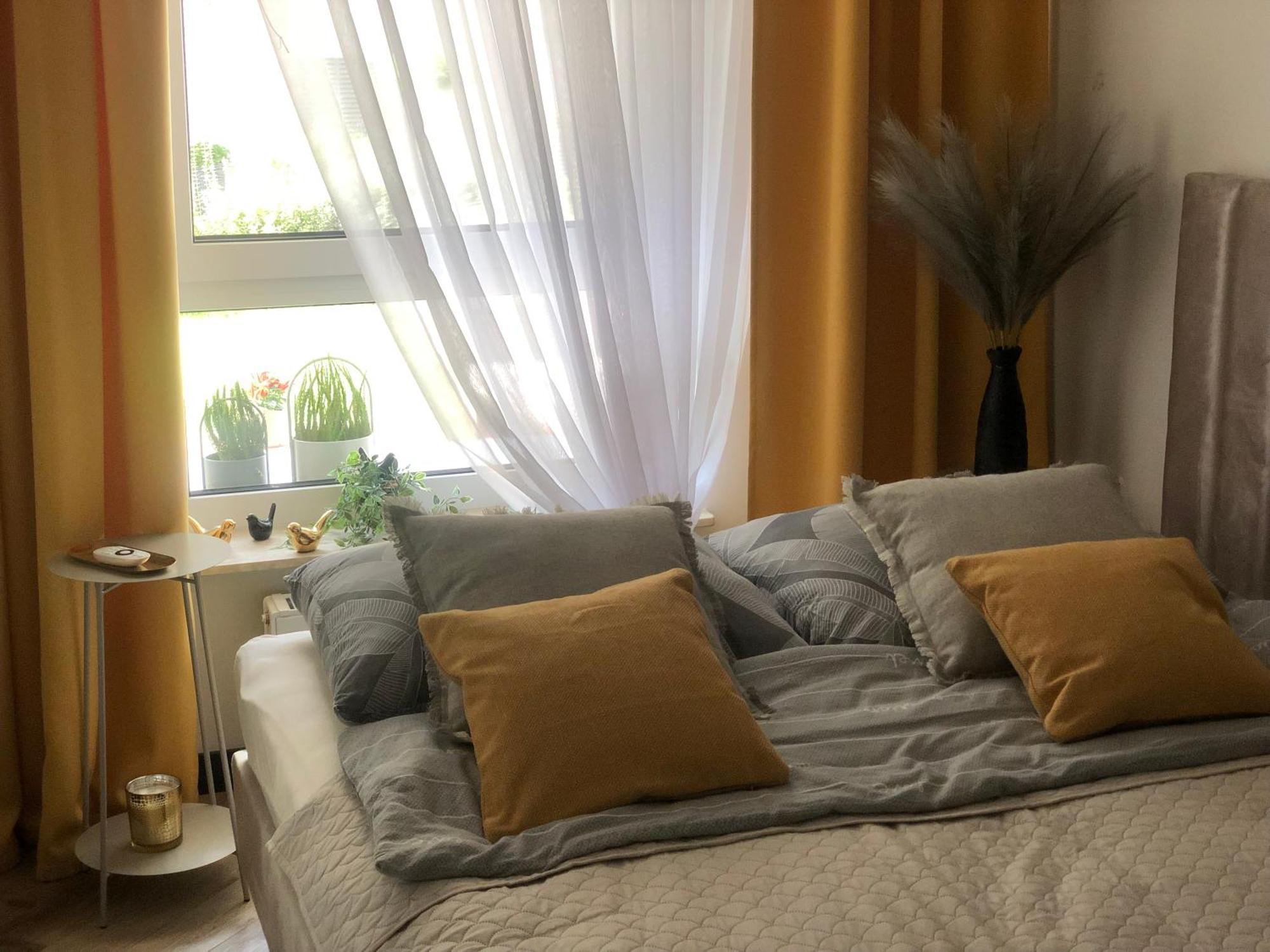Komfortowe Apartamenty Kielce Klonowa ,Ogrodek, Garaz Podziemny, Samodzielne Wejscie Na Kod 24H Exterior photo