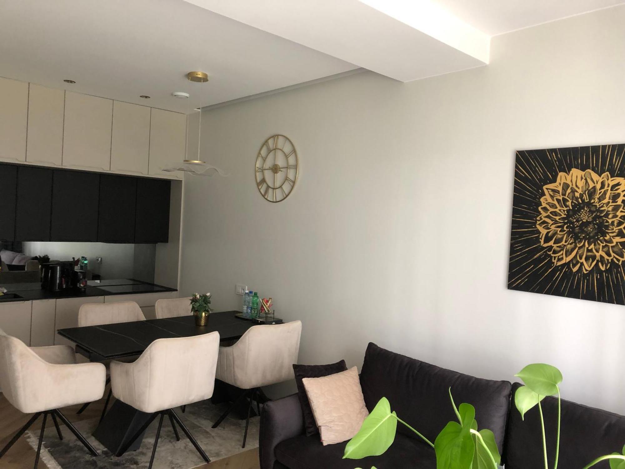 Komfortowe Apartamenty Kielce Klonowa ,Ogrodek, Garaz Podziemny, Samodzielne Wejscie Na Kod 24H Exterior photo