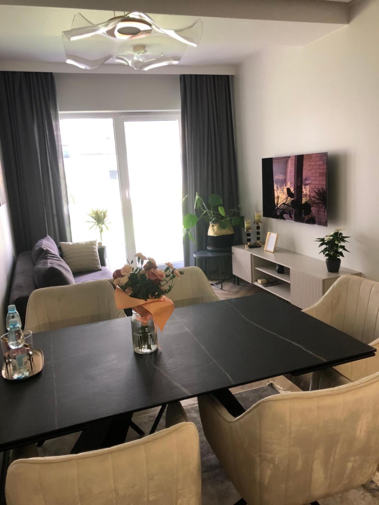 Komfortowe Apartamenty Kielce Klonowa ,Ogrodek, Garaz Podziemny, Samodzielne Wejscie Na Kod 24H Exterior photo